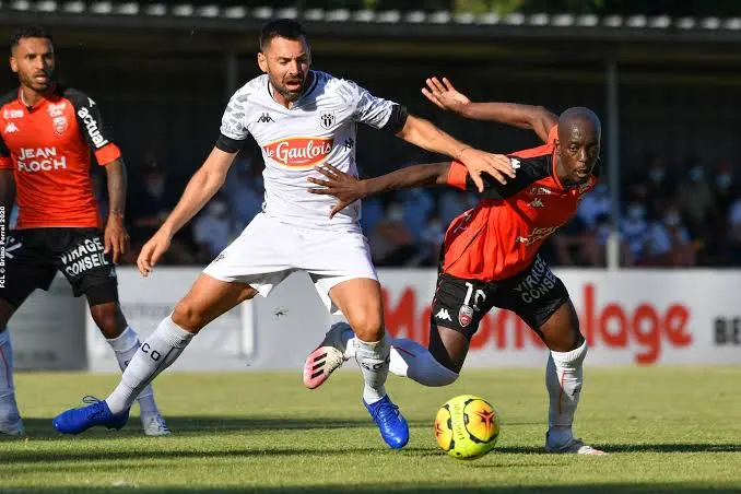Angers vs Lorient